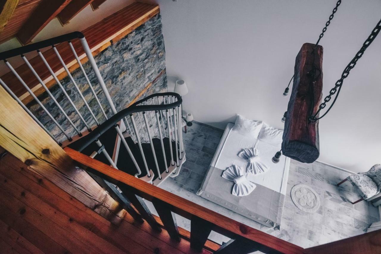 Завоя Hotel Krusuna Kültér fotó